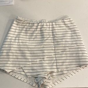 White striped skort